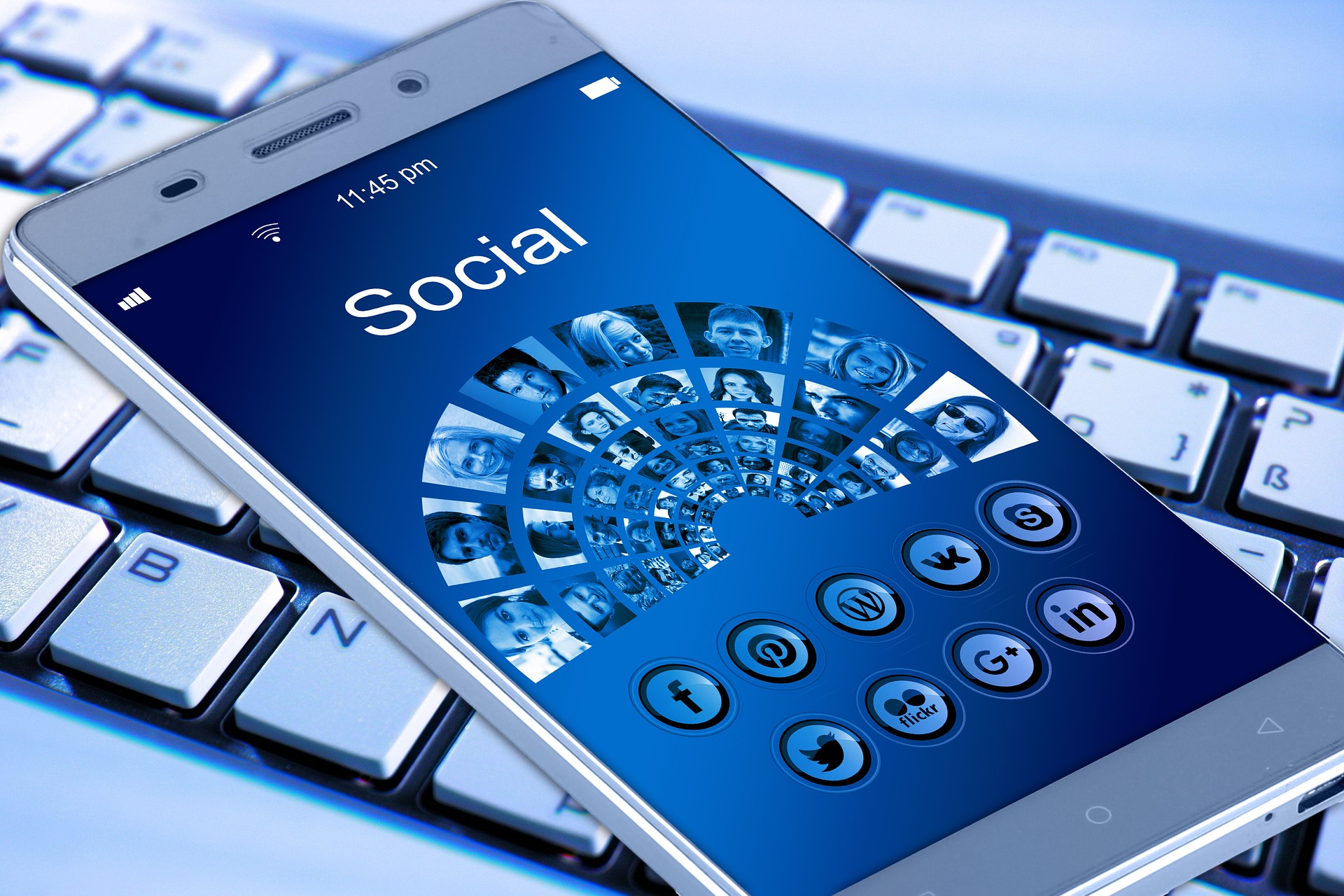 Using Social Media To Generate Sales Leads